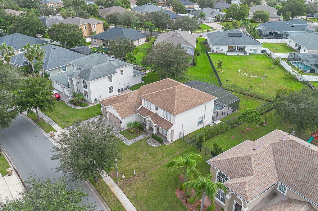 Property Photo: 2507 Water Valley Drive FL 34771