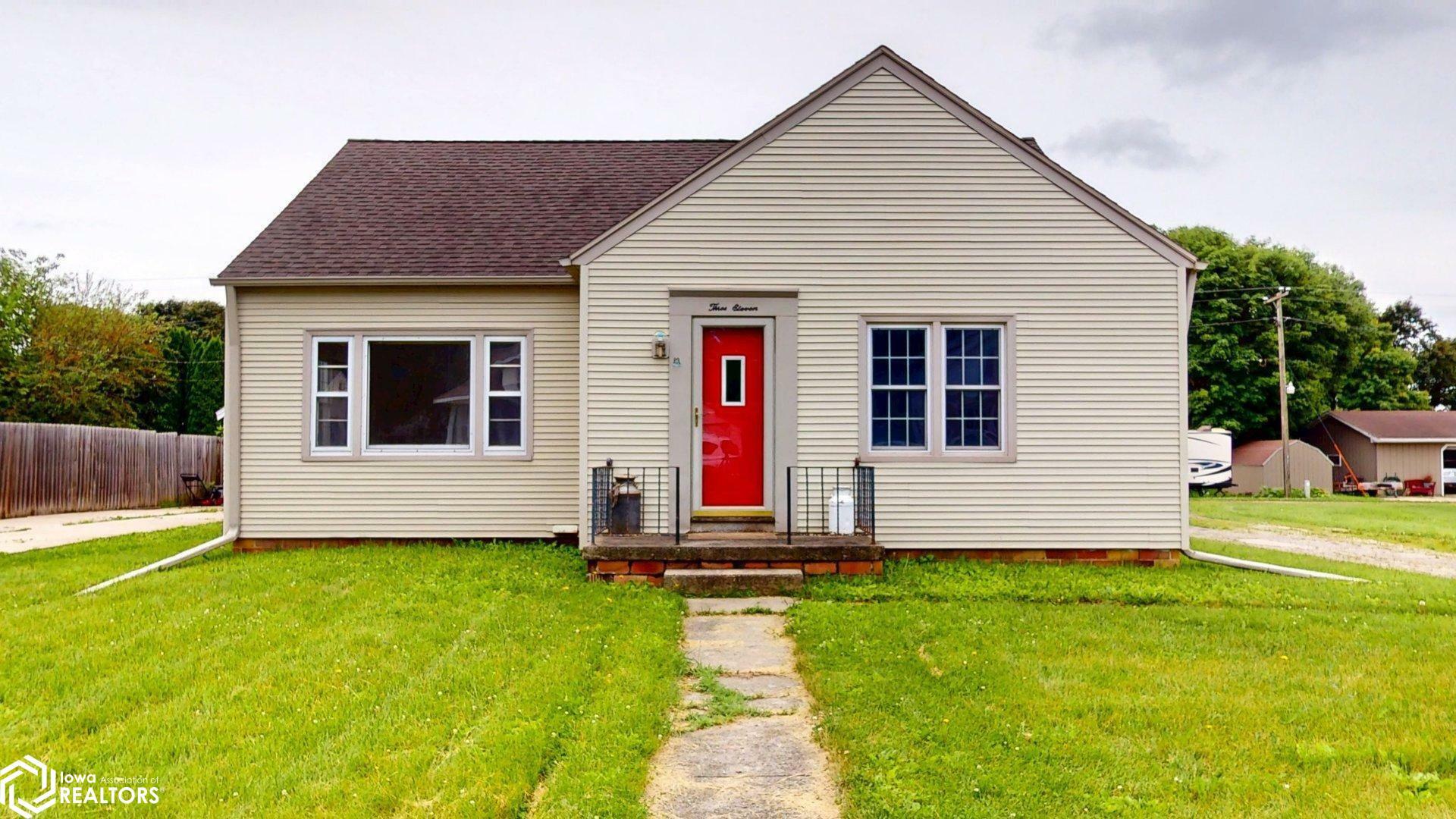 Property Photo: 311 W Walnut Street IA 50456