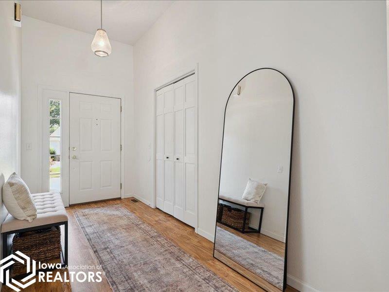 Property Photo: 2318 S 4th Street IA 52601