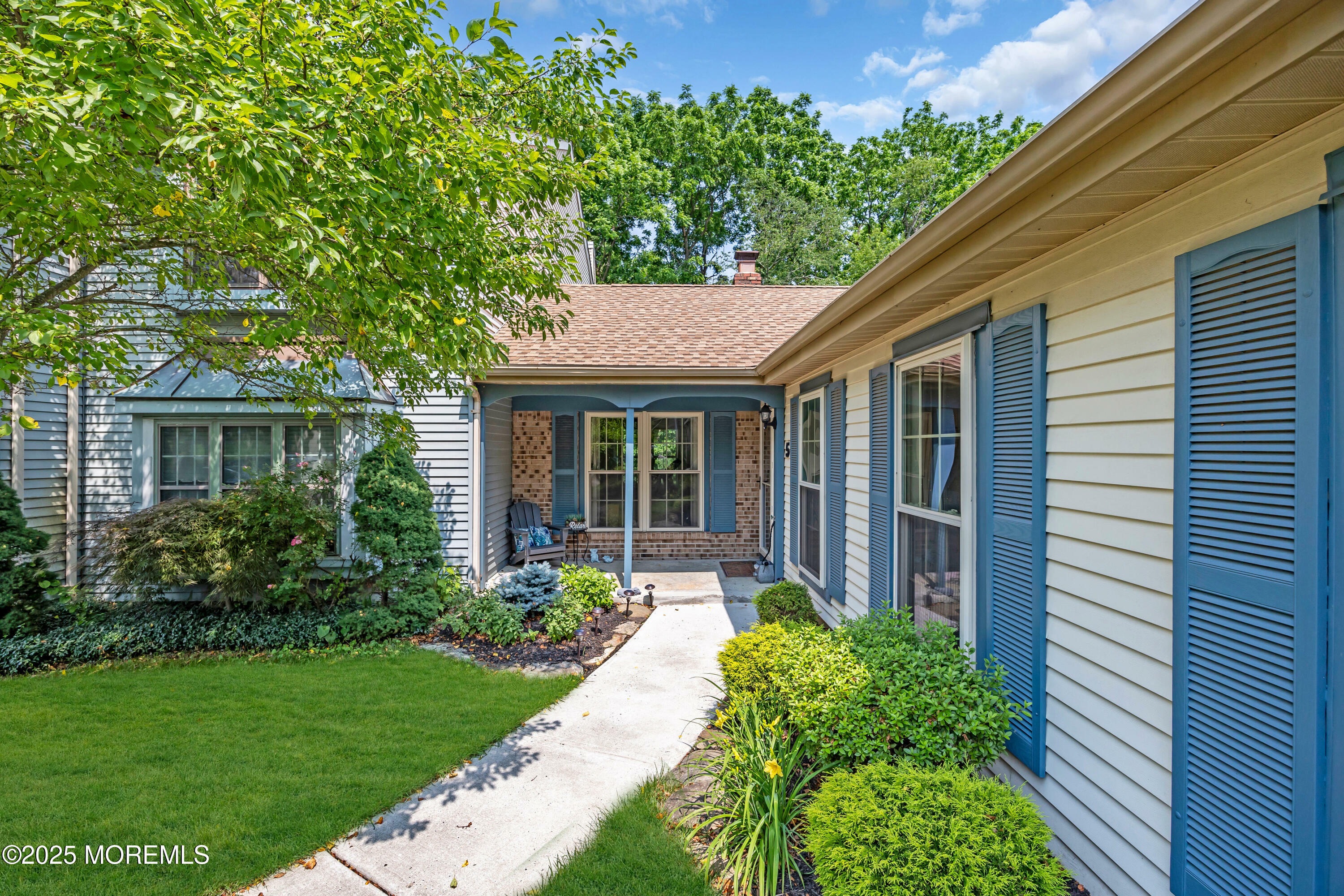 Property Photo: 6 Claridge Court # 5 NJ 07728