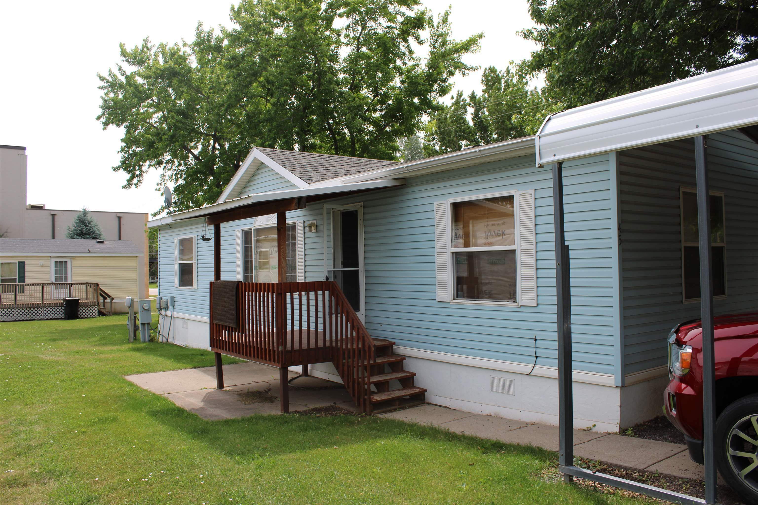 Property Photo: 1421 Cherry Avenue SD 57701