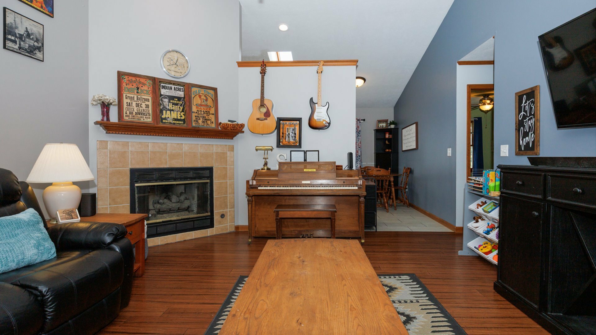 Property Photo:  1019 Laesch Avenue A  IL 61704 