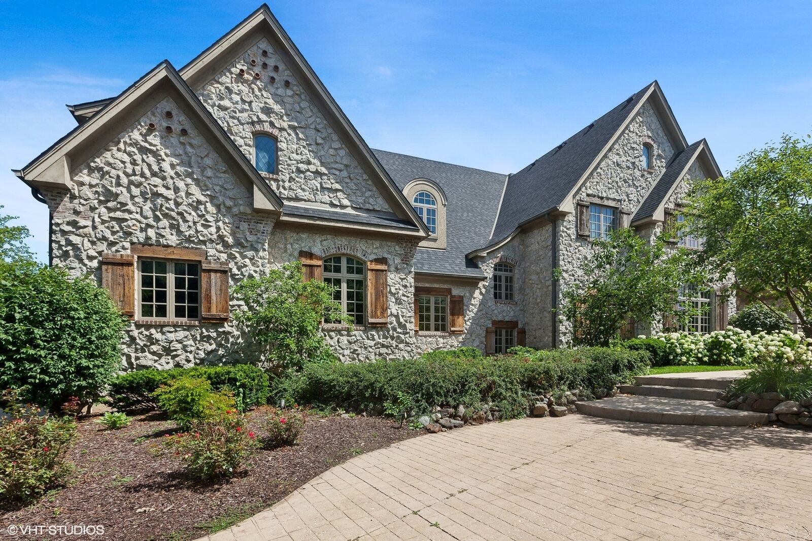 Property Photo: 8S223 Derby Drive IL 60540