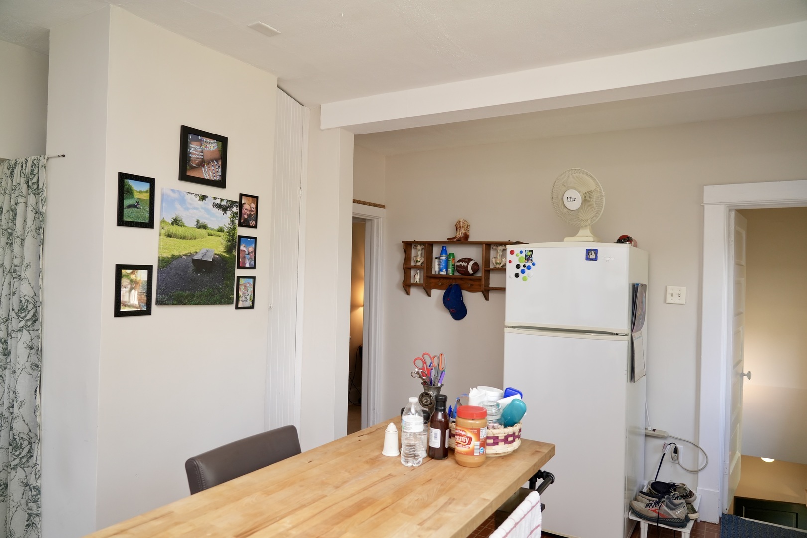 Property Photo: 28 N Wright Street 2 IL 60540