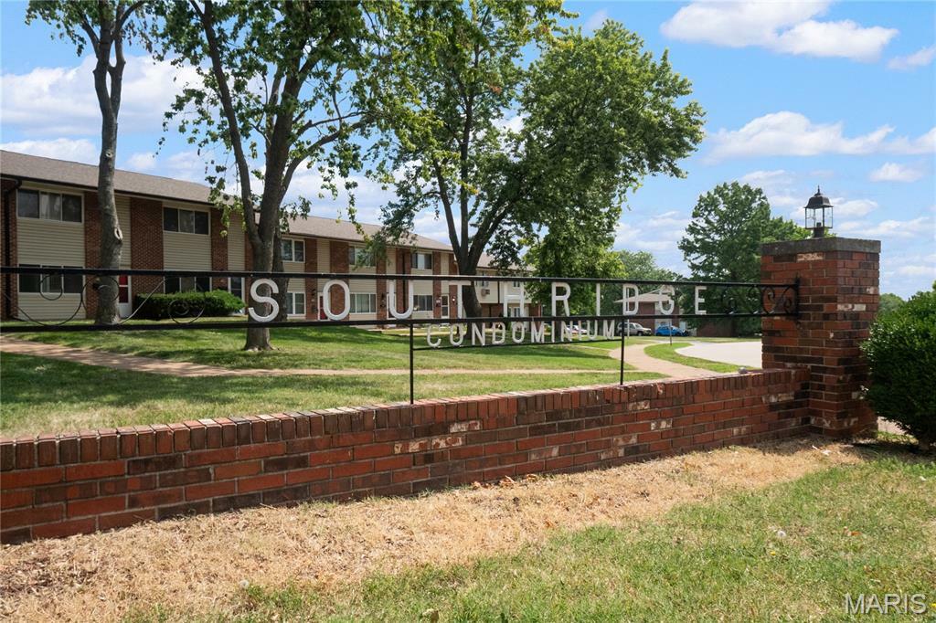 Property Photo:  9925 Bunker Hill Drive G  MO 63123 