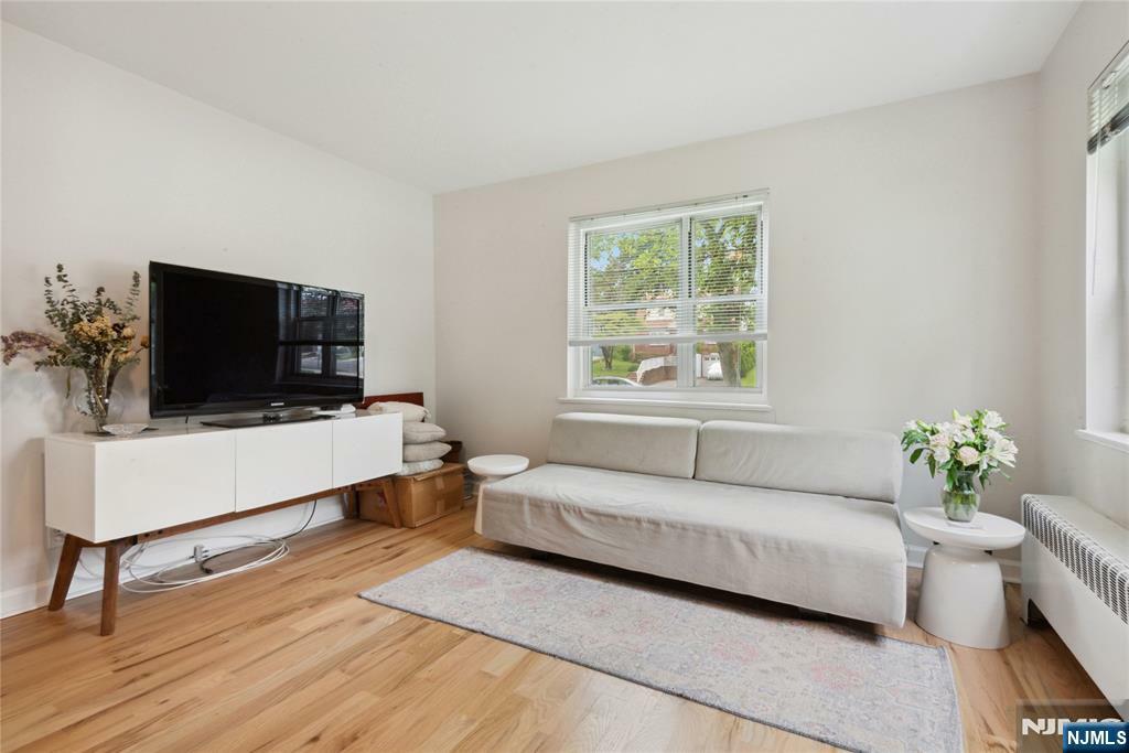 Property Photo:  465 Maple Hill Drive 51  NJ 07601 