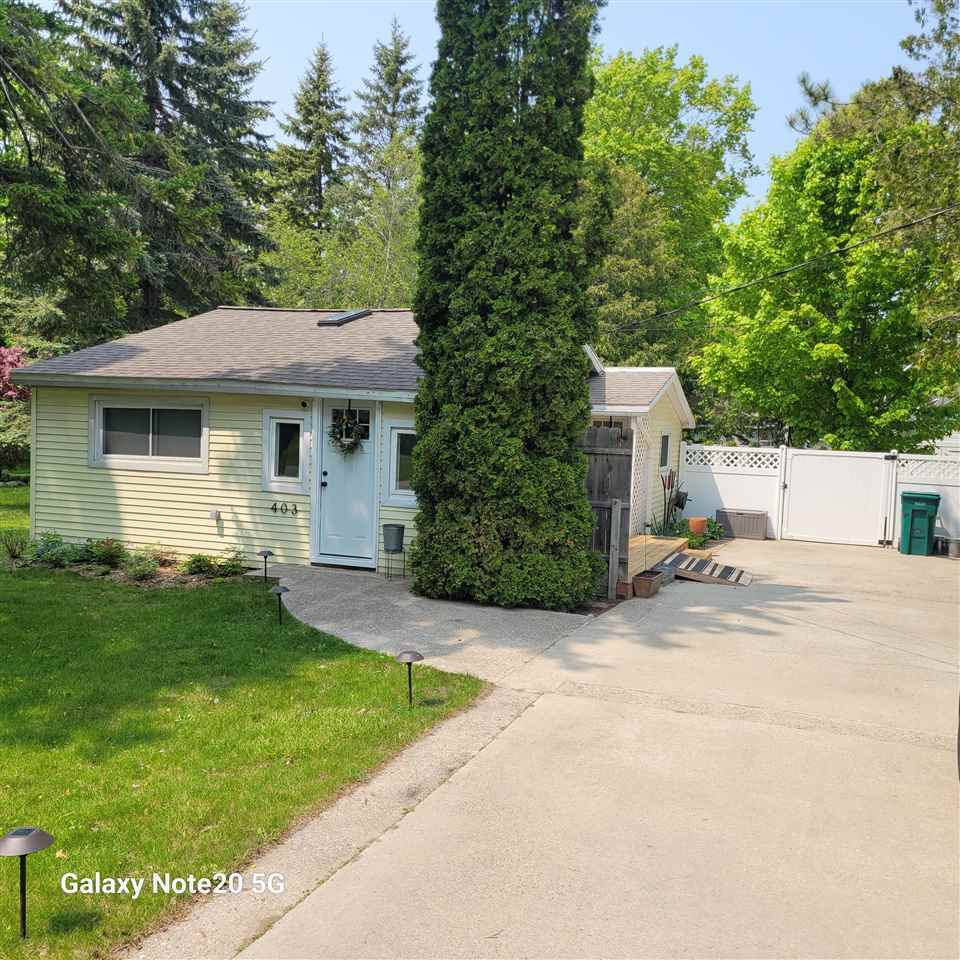Property Photo: 403 W Lincoln MI 49720