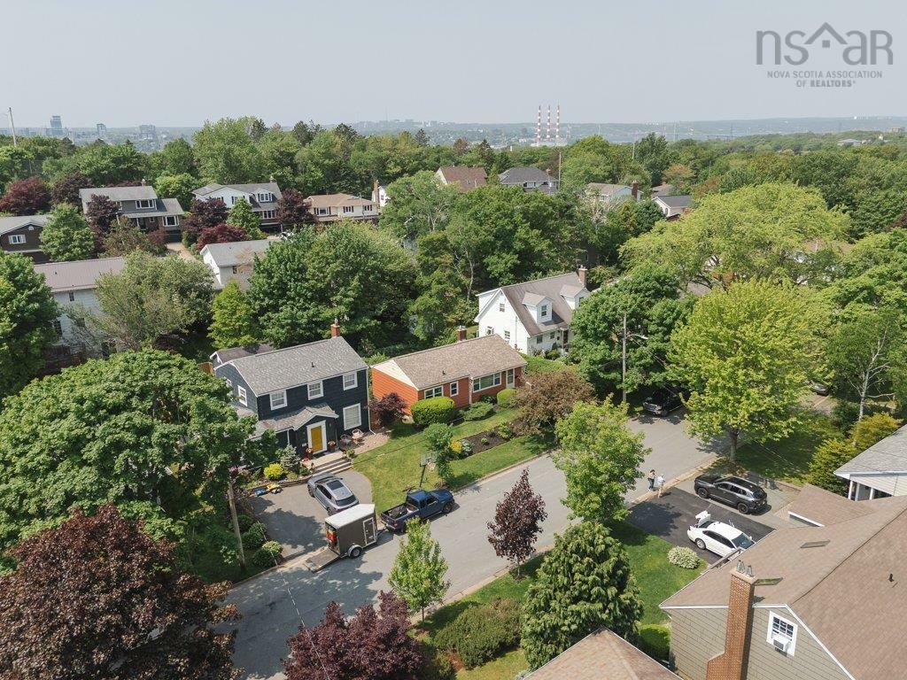 Property Photo: 21 Clearview Crescent NS B3A 2M9