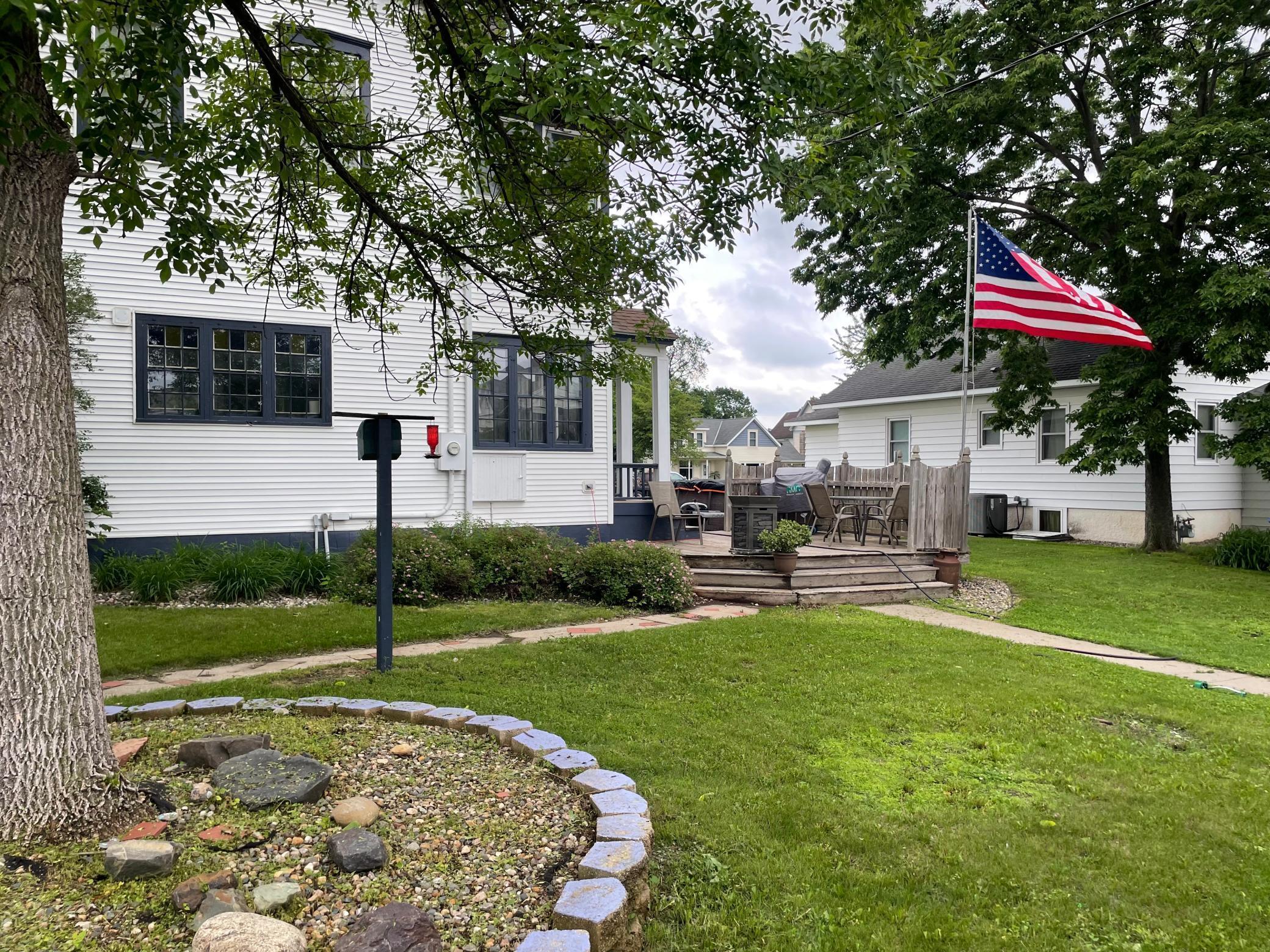 Property Photo:  502 Pine Street S  MN 56378 