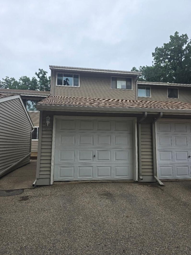 Property Photo:  508 Pleasant Drive  MN 55033