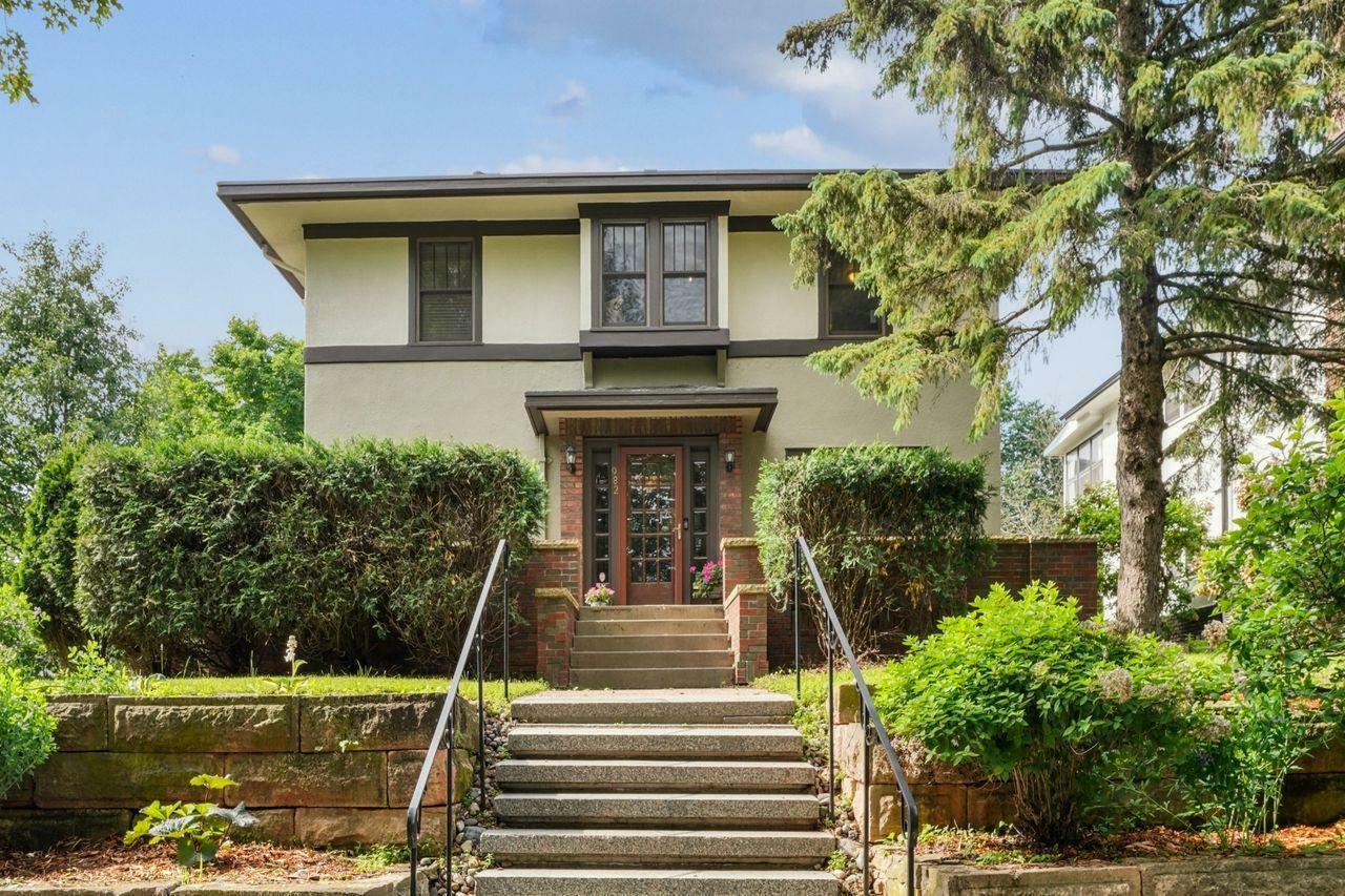 Property Photo: 982 Goodrich Avenue MN 55105