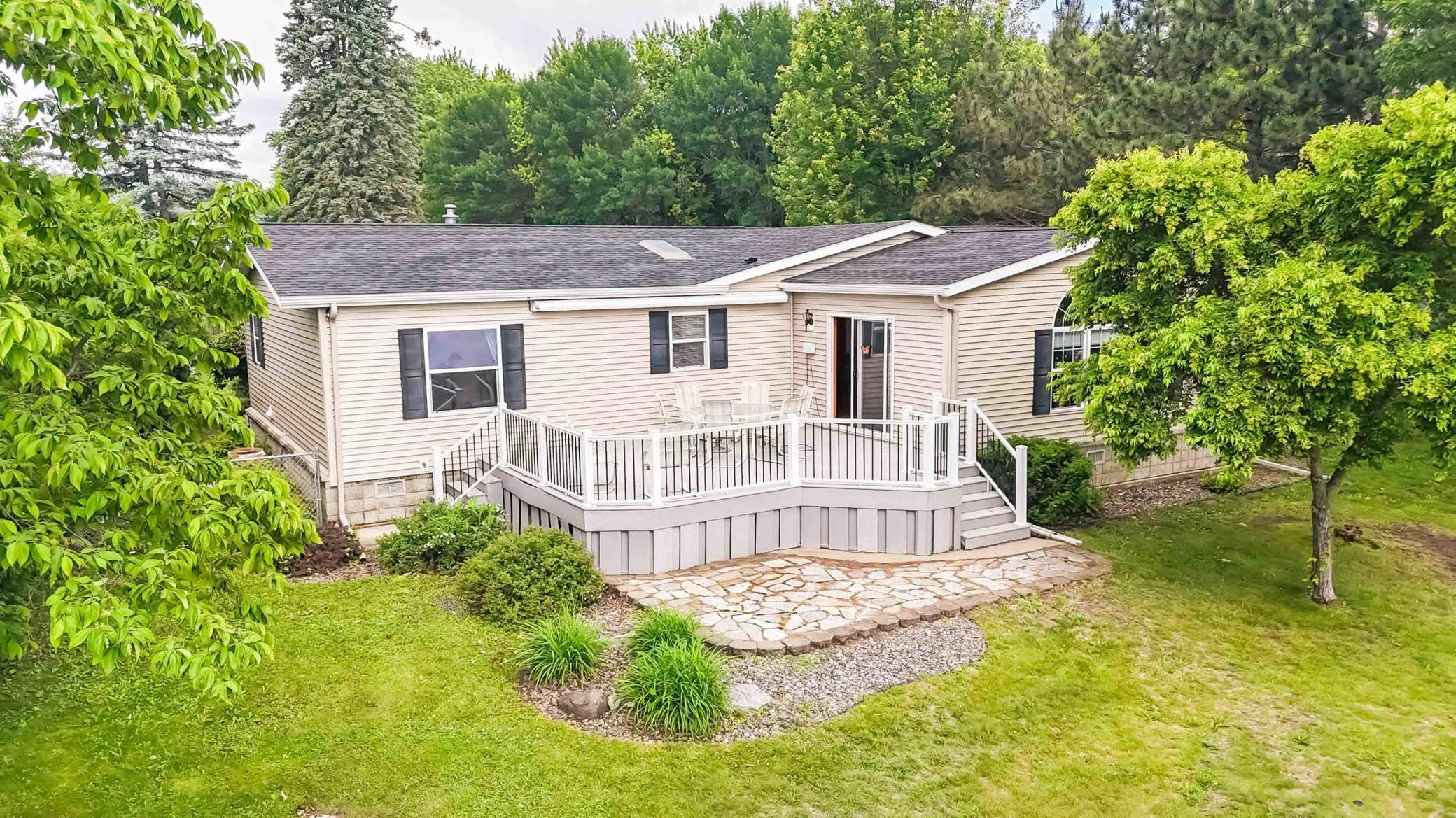 Property Photo: 505 Superior Avenue MN 56441
