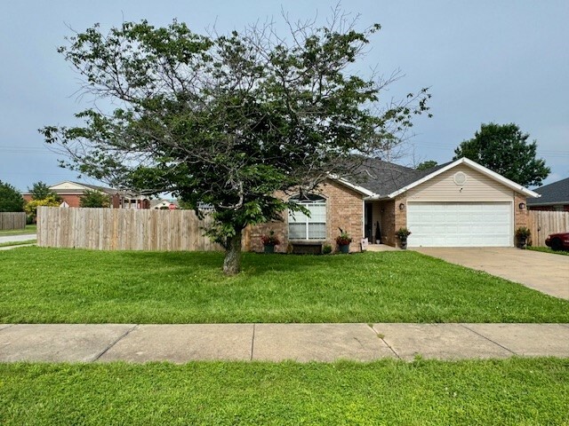1506 SW Thorton Street  Bentonville AR 72713 photo