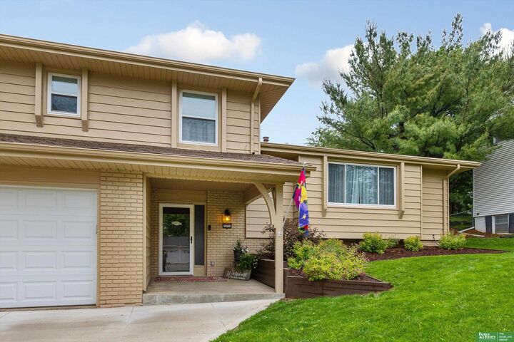 12712 Harney Street  Omaha NE 68154 photo