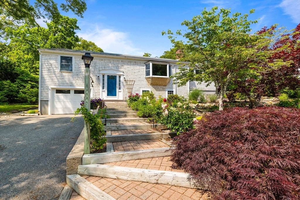 Property Photo:  6 Paddock Drive  MA 02645 