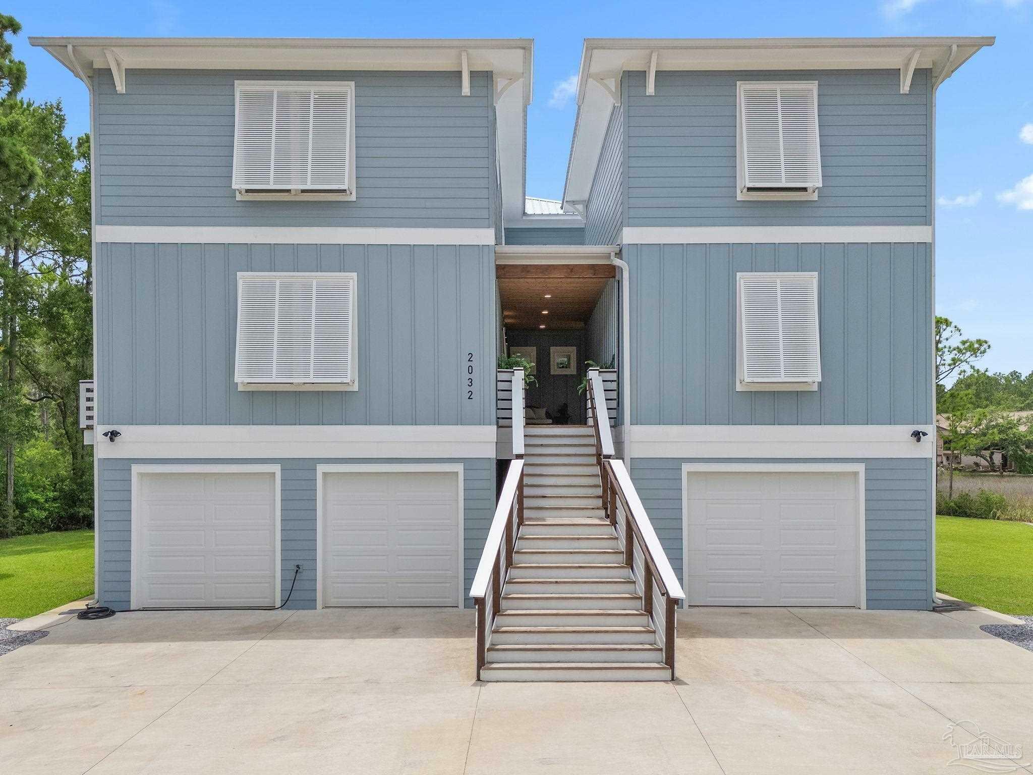 Property Photo: 2032 Bay Point Blvd FL 32583