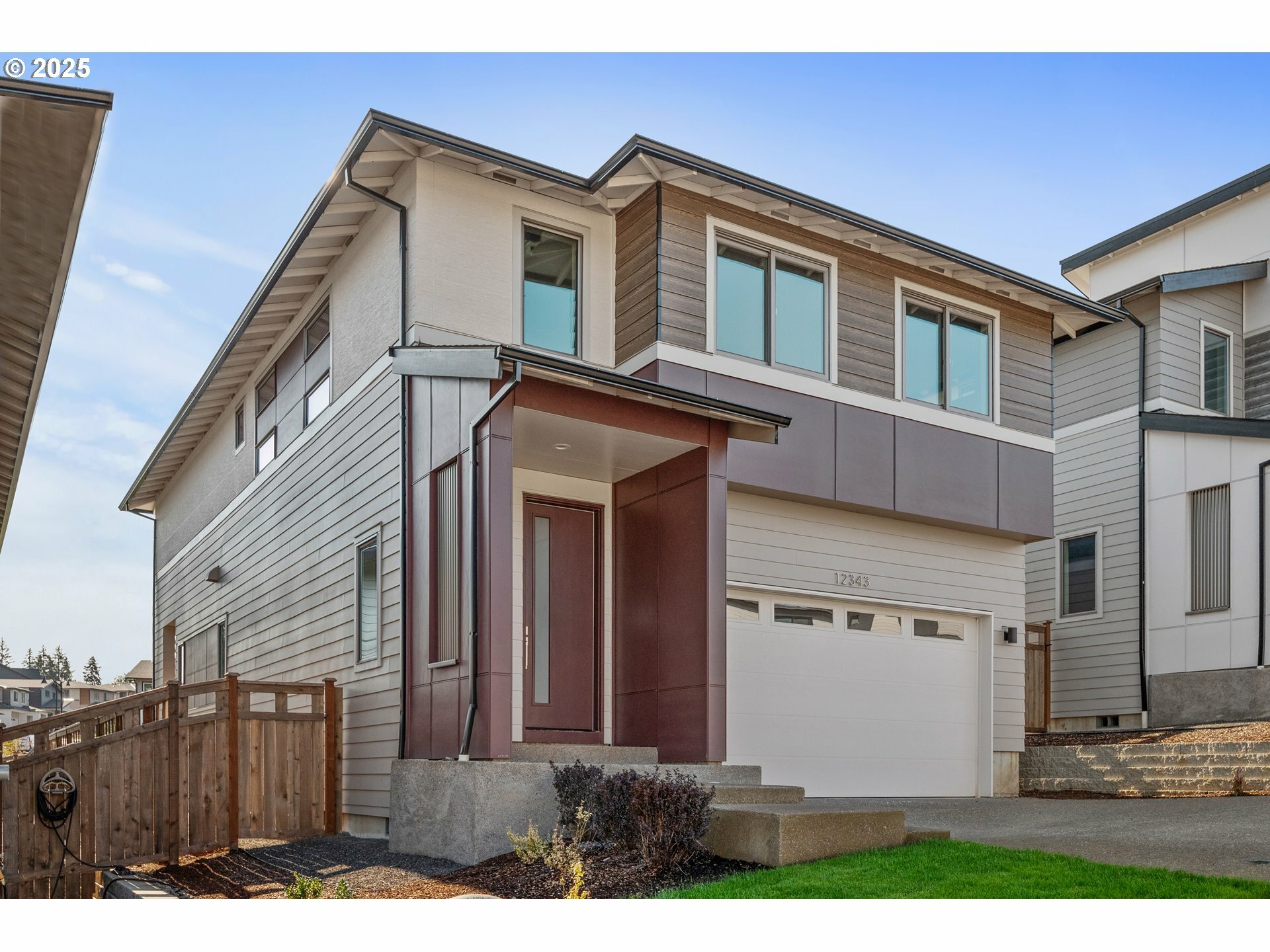 Property Photo: 12343 SE Falling Rain Way OR 97086