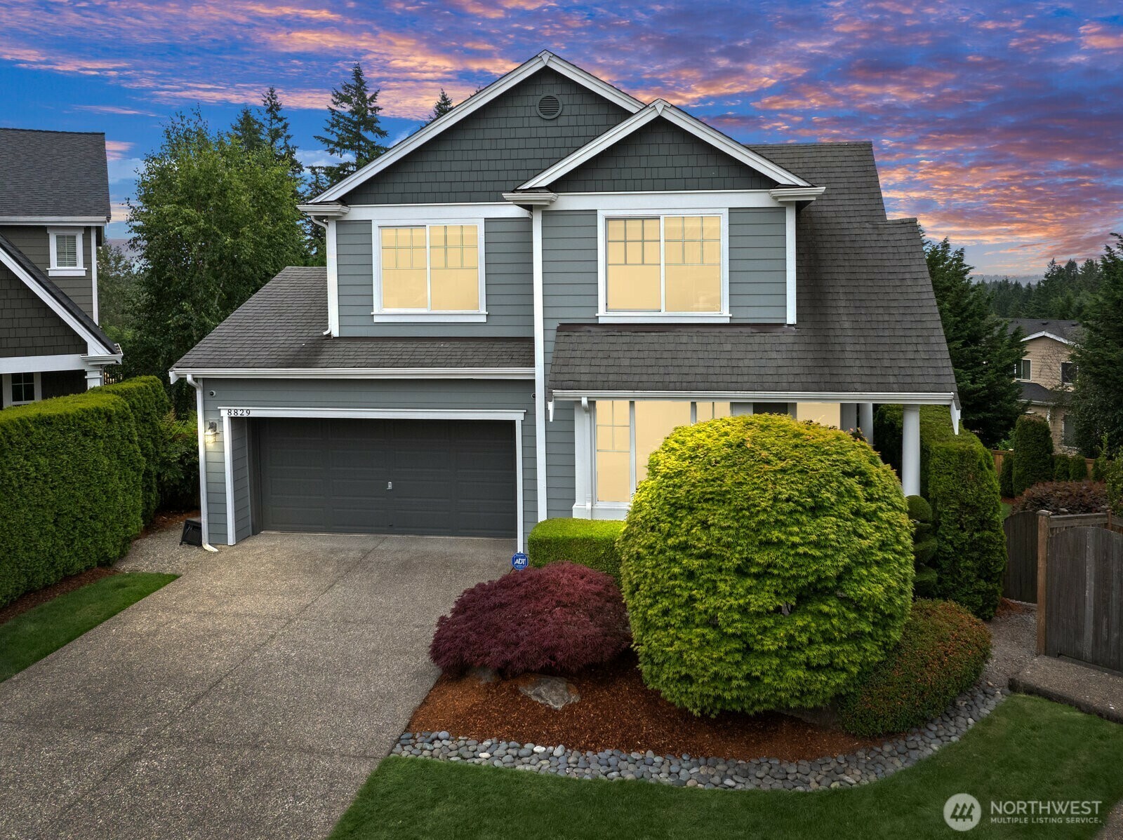 Property Photo: 8829 138th Court SE WA 98059