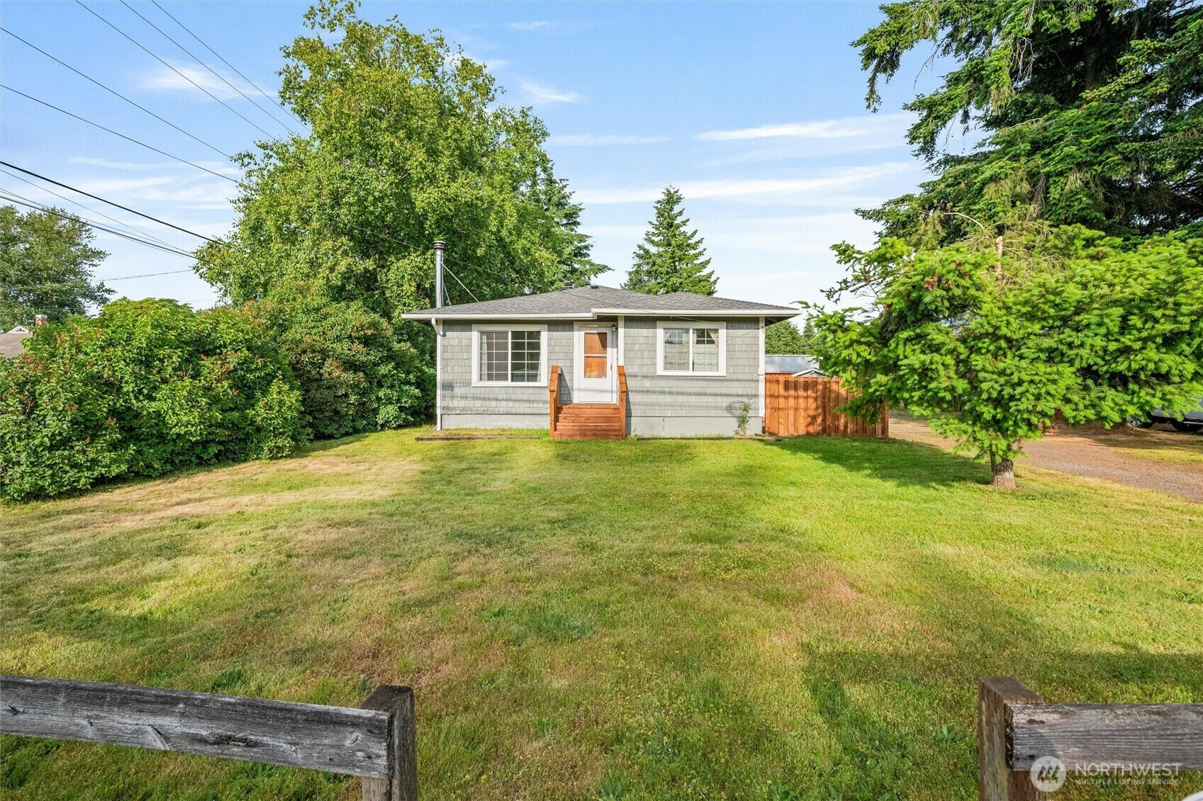 Property Photo:  2991  Main Street  WA 98240 