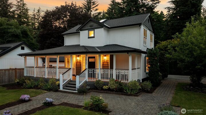 Property Photo: 10731 NE 108th Street WA 98033