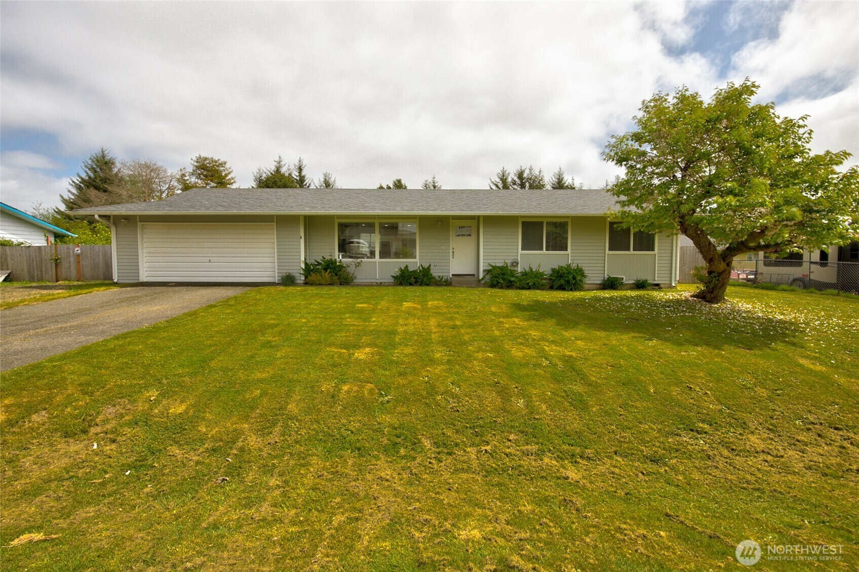 Property Photo:  43  Etta Place  WA 98550 