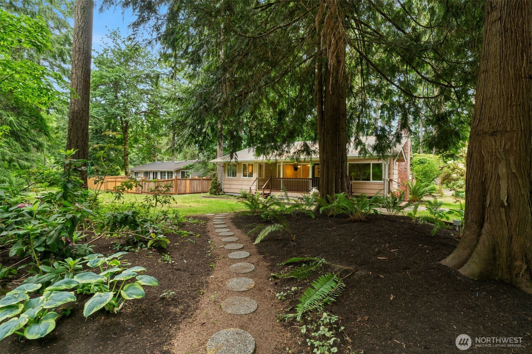 9390 NE Wardwell Road  Bainbridge Island WA 98110 photo