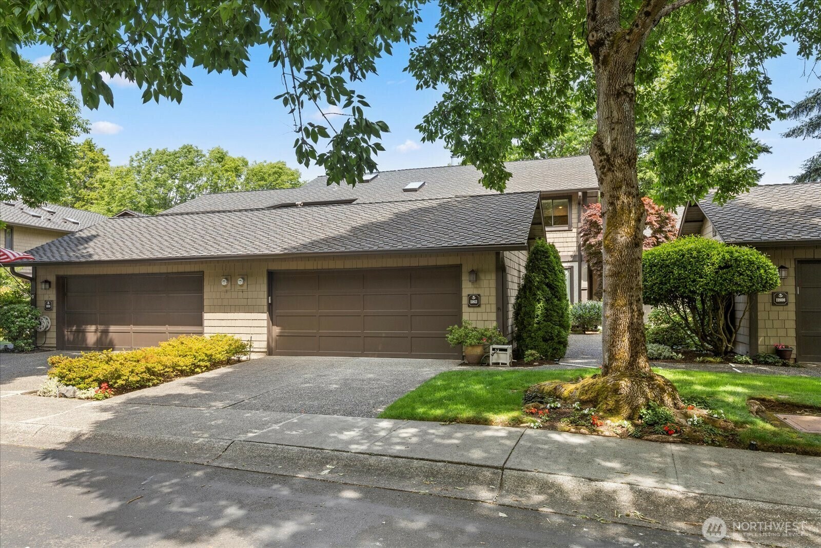 Property Photo:  11812  Stendall Drive N  WA 98133 