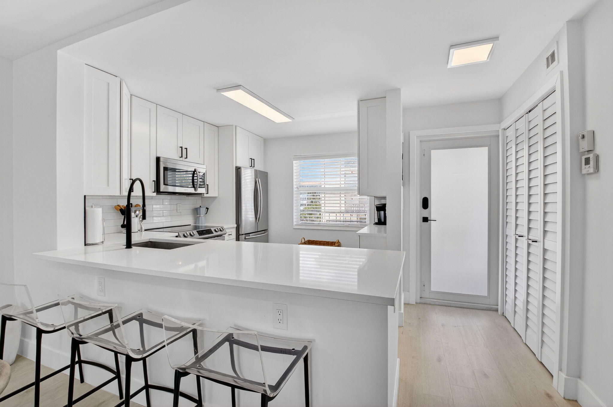 Property Photo: 930 Dogwood Drive 358 FL 33483