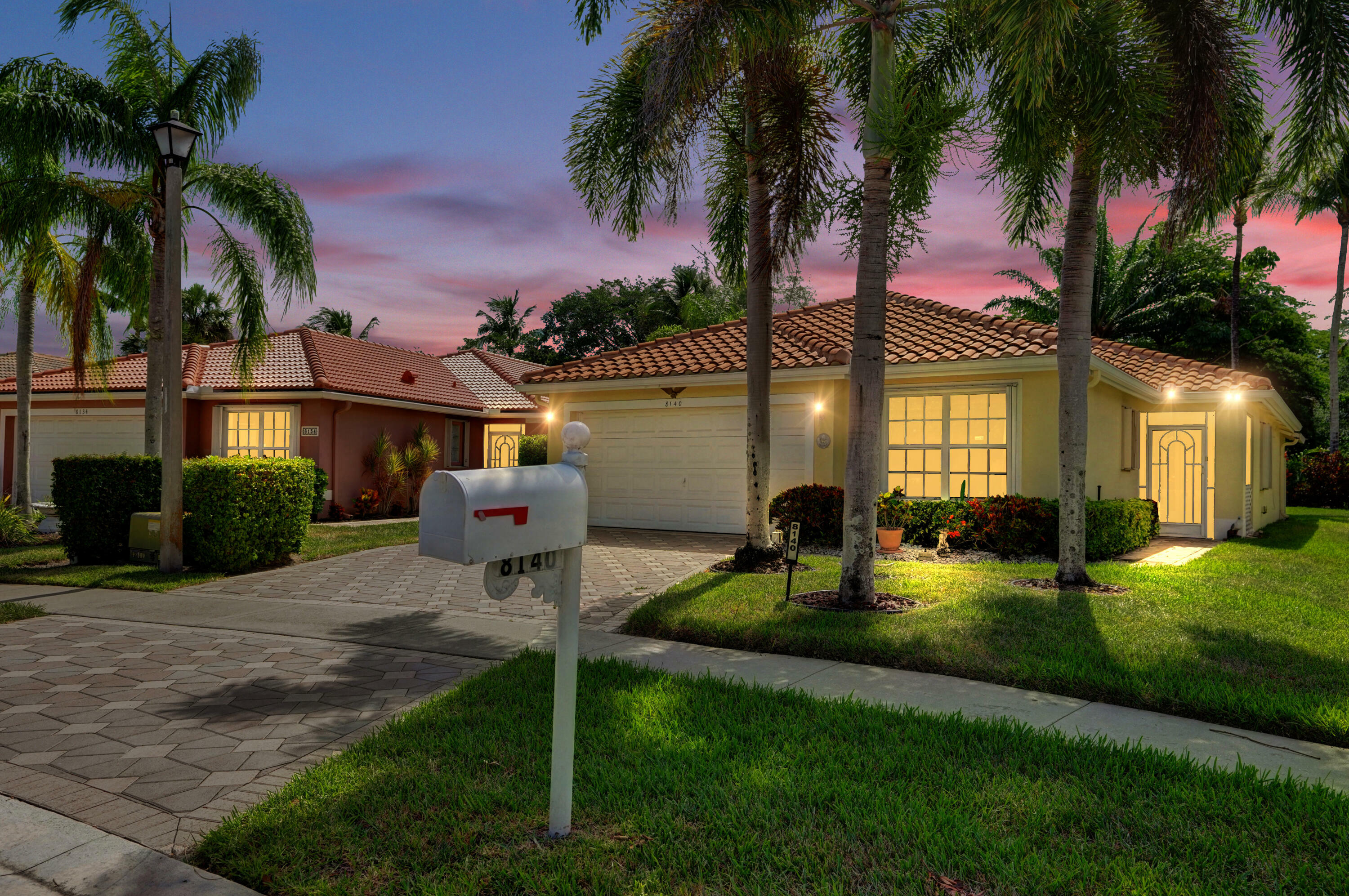 Property Photo: 8140 Palm Gate Drive FL 33436