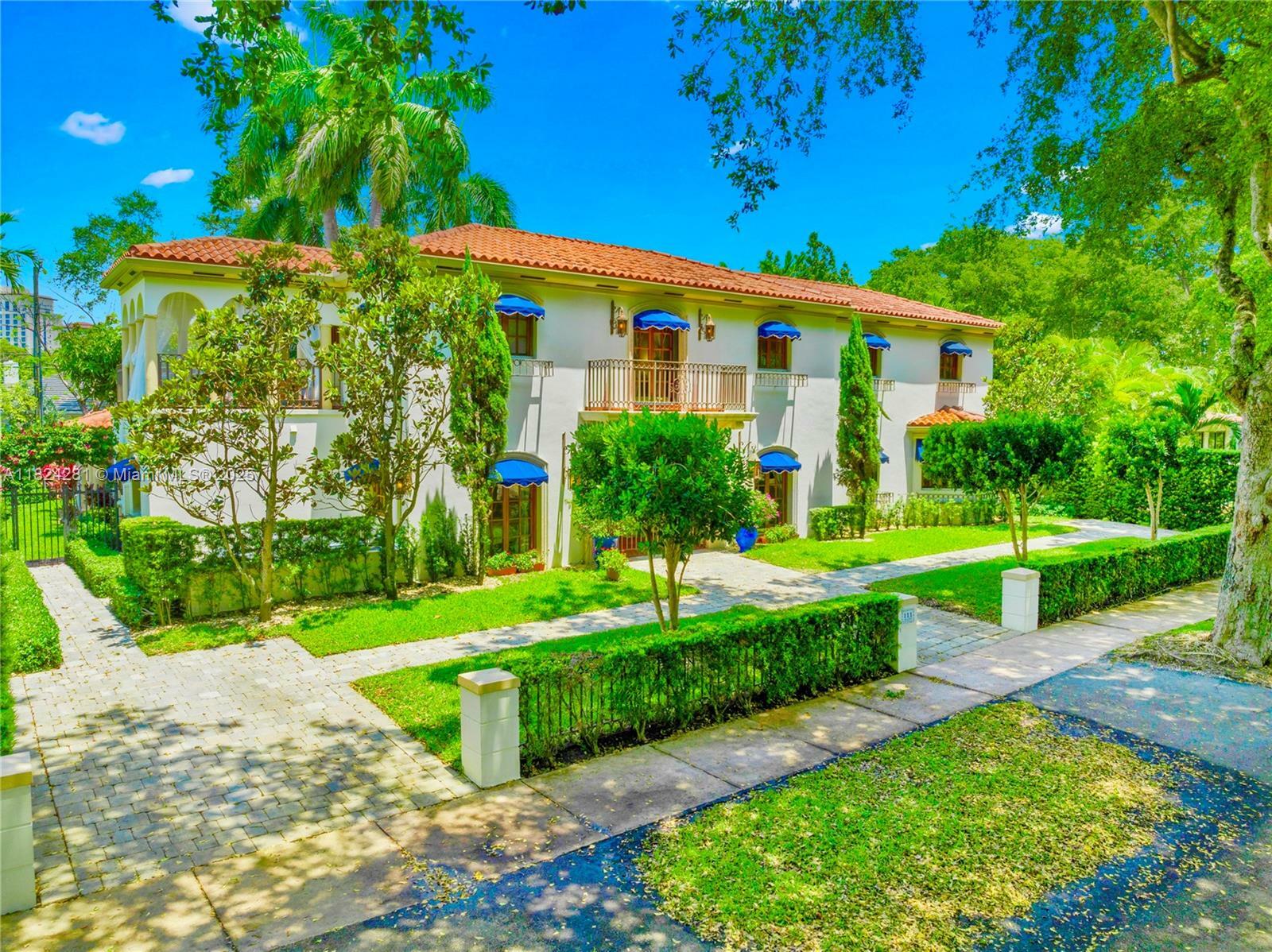 Property Photo: 111 Aledo Ave FL 33134