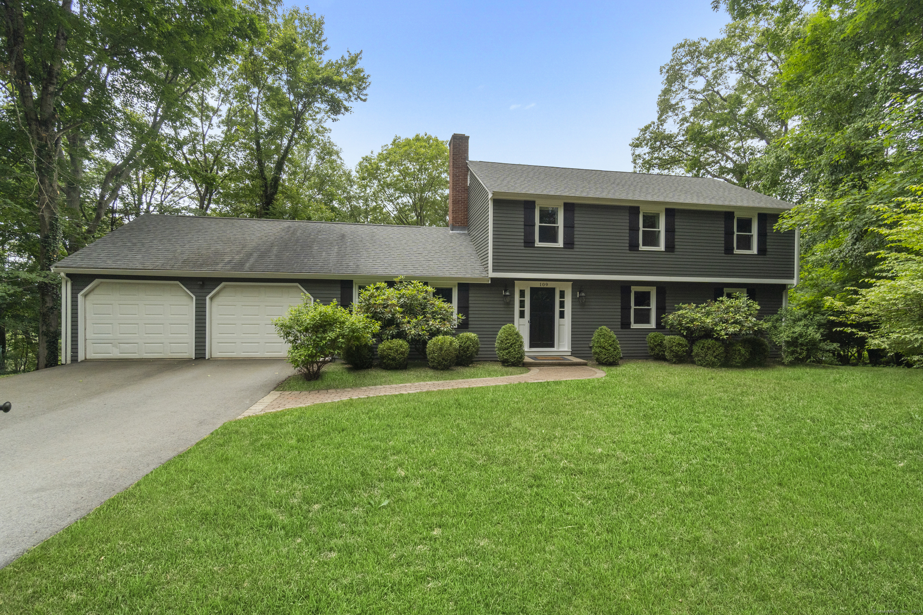 Property Photo: 109 Hemlock Drive CT 06419