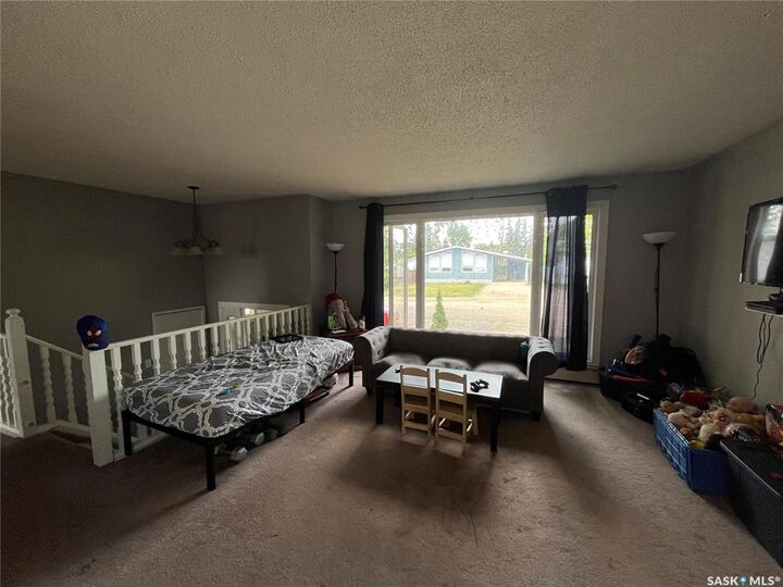 Photo de la propriété:  234 1A Avenue  SK S0M 2T0 