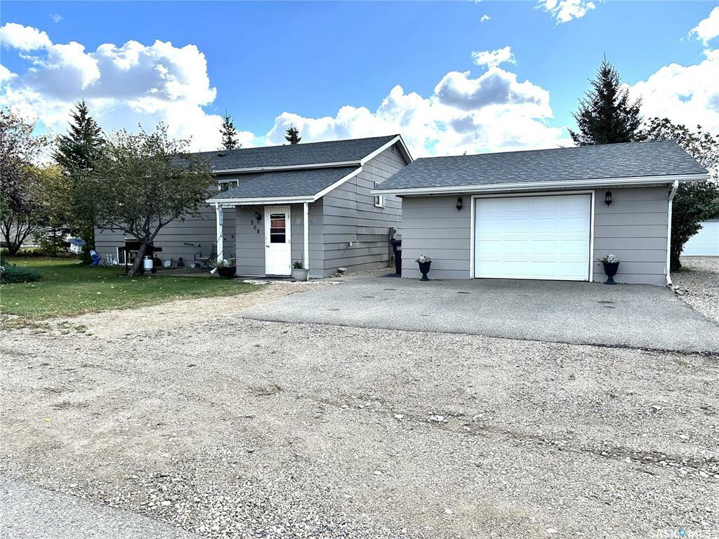Photo de la propriété: 309 3rd Street S SK S0K 3V0