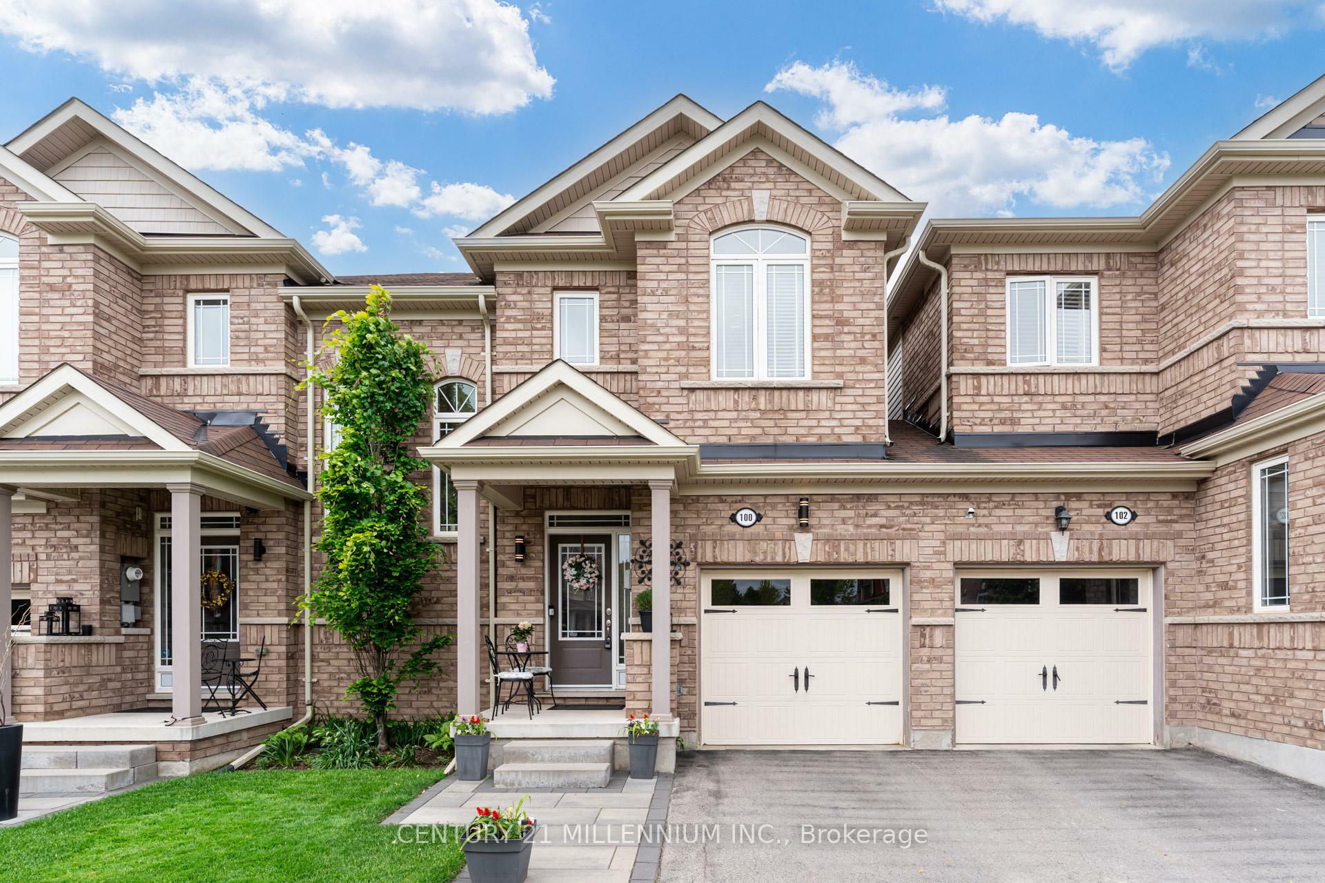100 Kempenfelt Trail  Brampton ON L7A 0Z9 photo