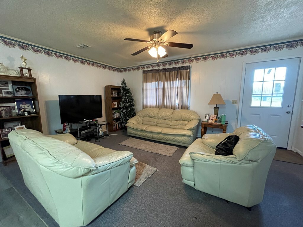 Property Photo: 72 Cheyenne GA 31512