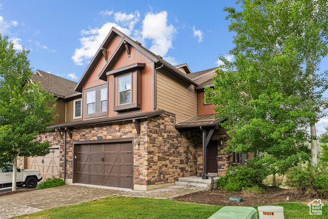 Property Photo: 1046 W Abigail Dr UT 84032