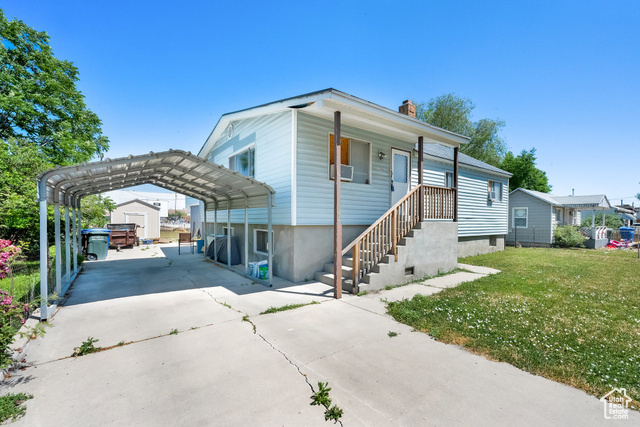 Property Photo: 1579 S 1000 W UT 84104