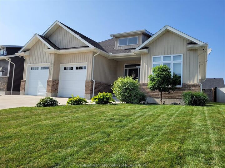 300 Davies Street East  Dresden ON N0P 1M0 photo