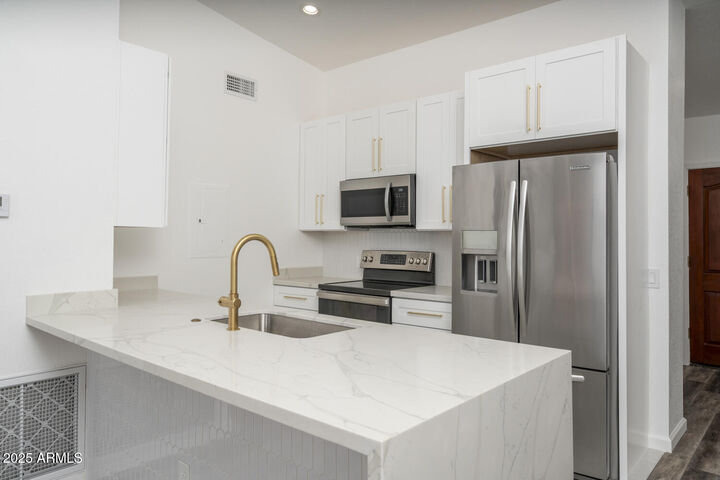 Property Photo: 1351 N Pleasant Drive 2011 AZ 85225