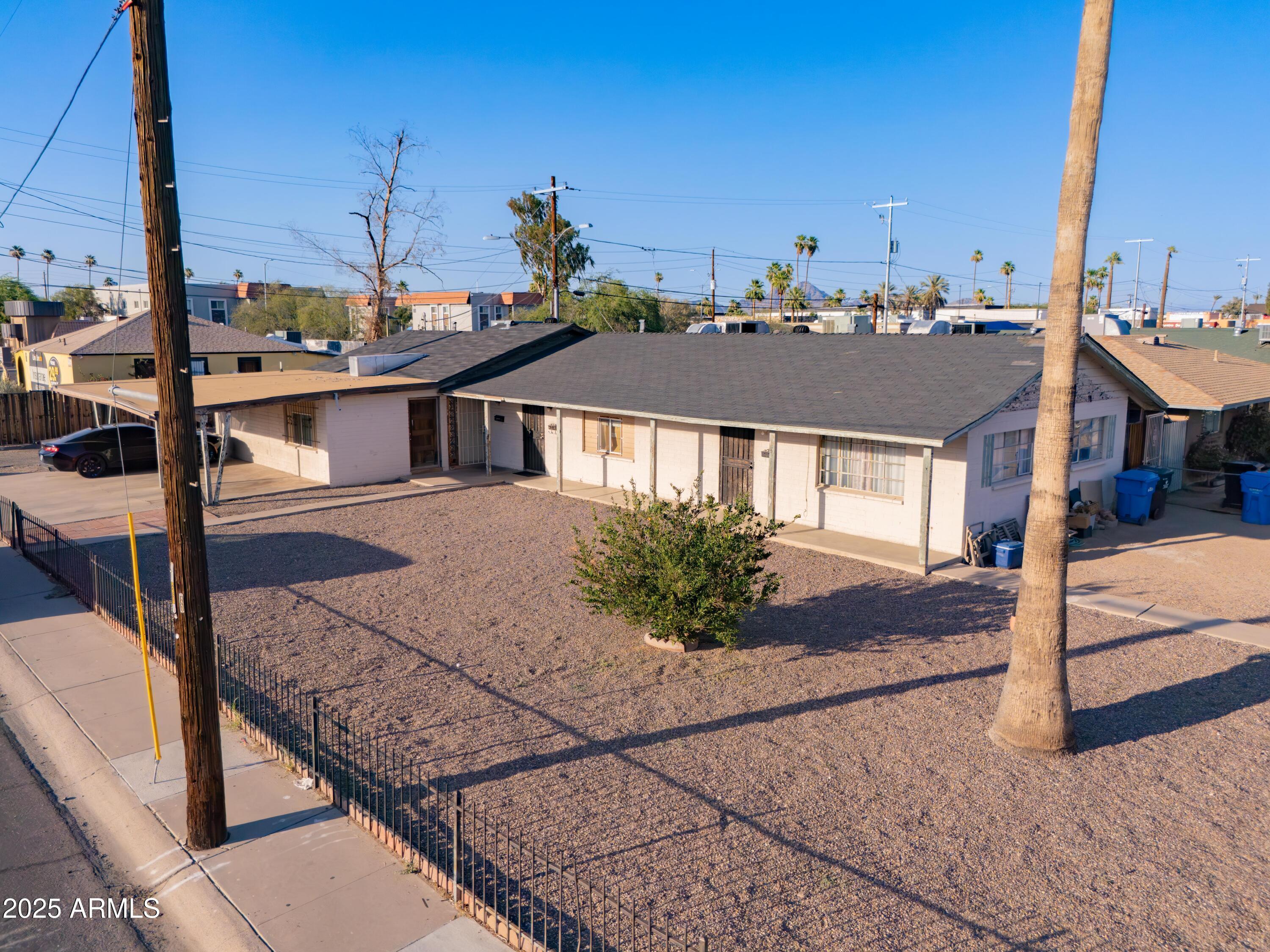 2146 W Amelia Avenue  Phoenix AZ 85015 photo