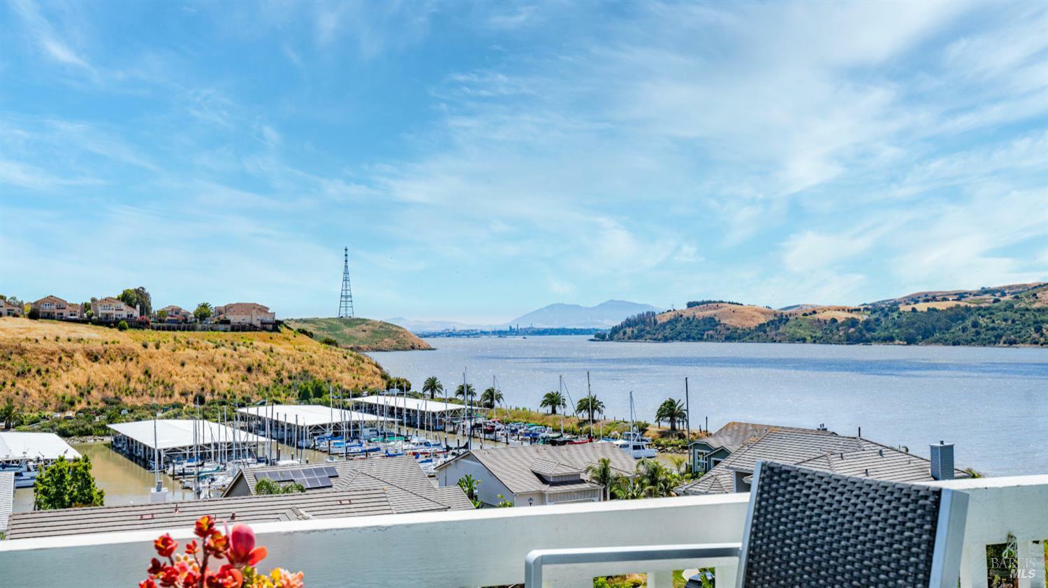 Property Photo: 311 Stinson Street 7 CA 94591