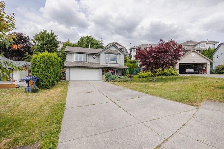 Property Photo: 8365 Clerihue Court BC V2V 7A1