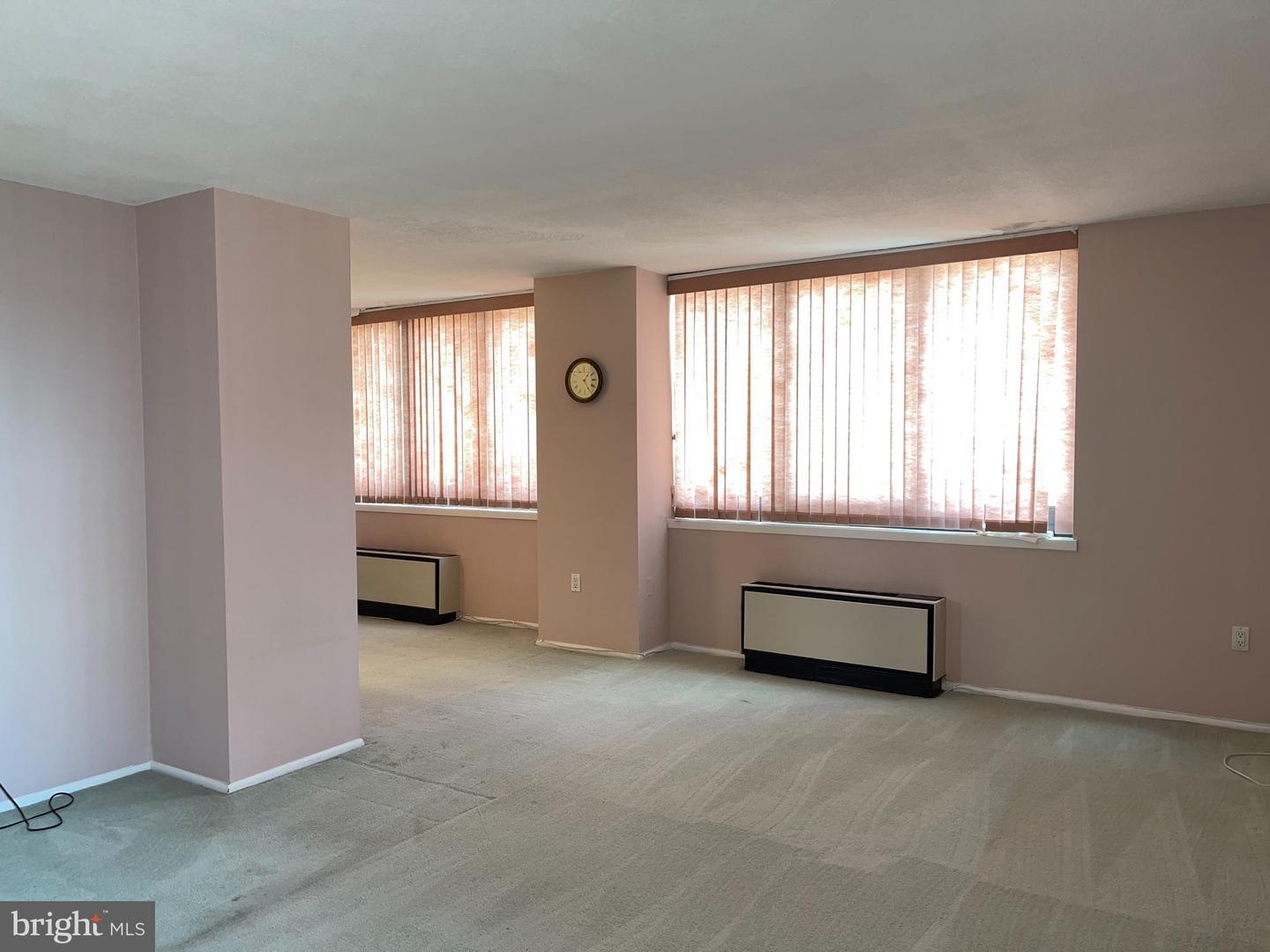 Property Photo: 1420 Locust Street 20Q PA 19102