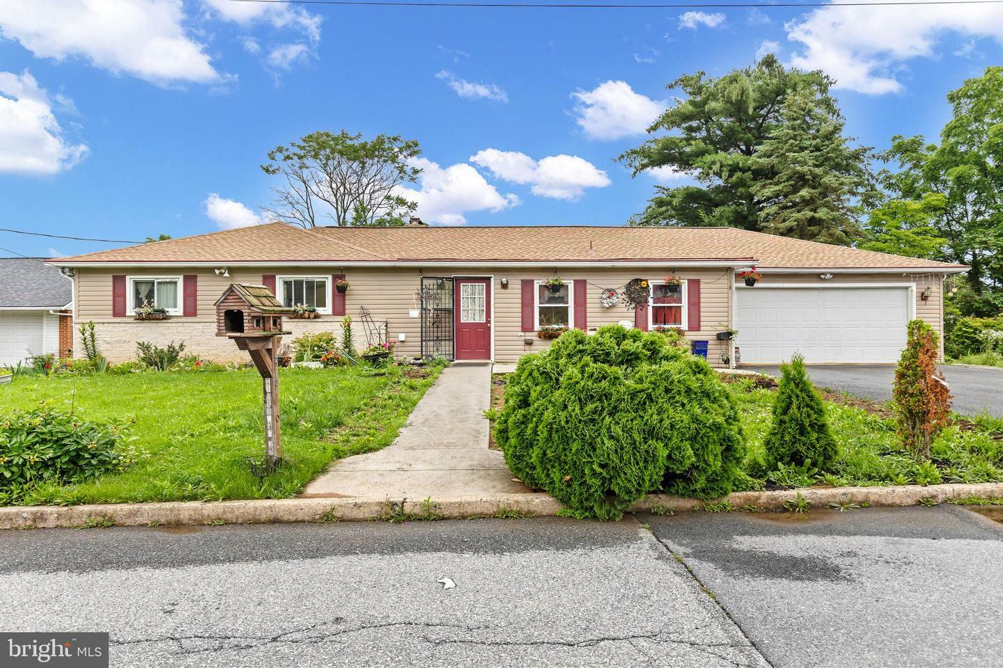 3616 Ridgeway Road  Harrisburg PA 17109 photo