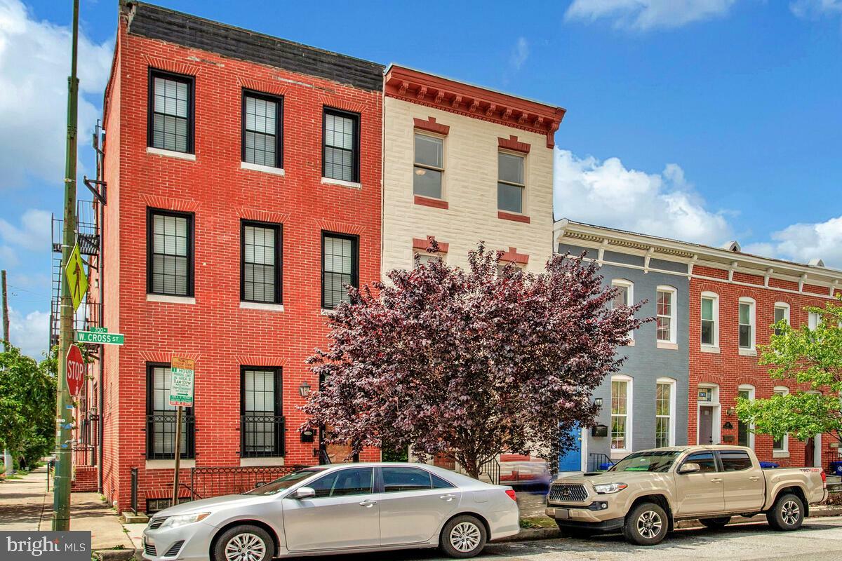 Property Photo: 743 W Cross Street MD 21230