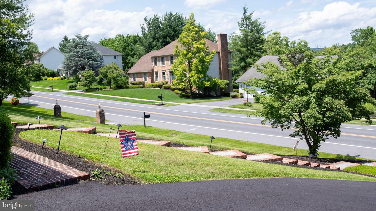 Property Photo: 1042 Country Club Road PA 17011