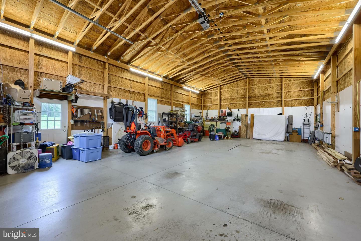 Property Photo:  36 Elm Court  PA 17603 