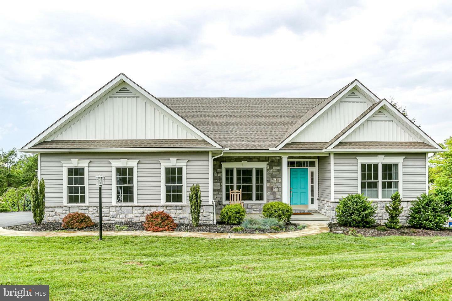 Property Photo: 17 Beckleys Corner PA 17042