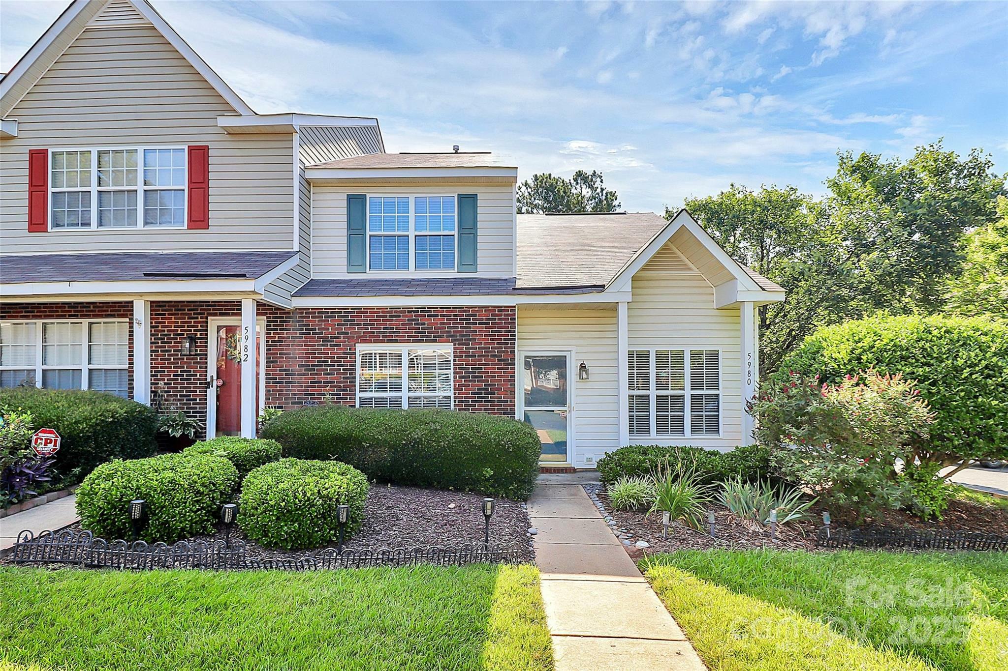Property Photo: 5980 Cougar Lane NC 28269