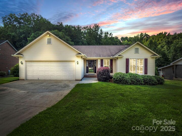 217 Rock Creek Drive  Lincolnton NC 28092 photo